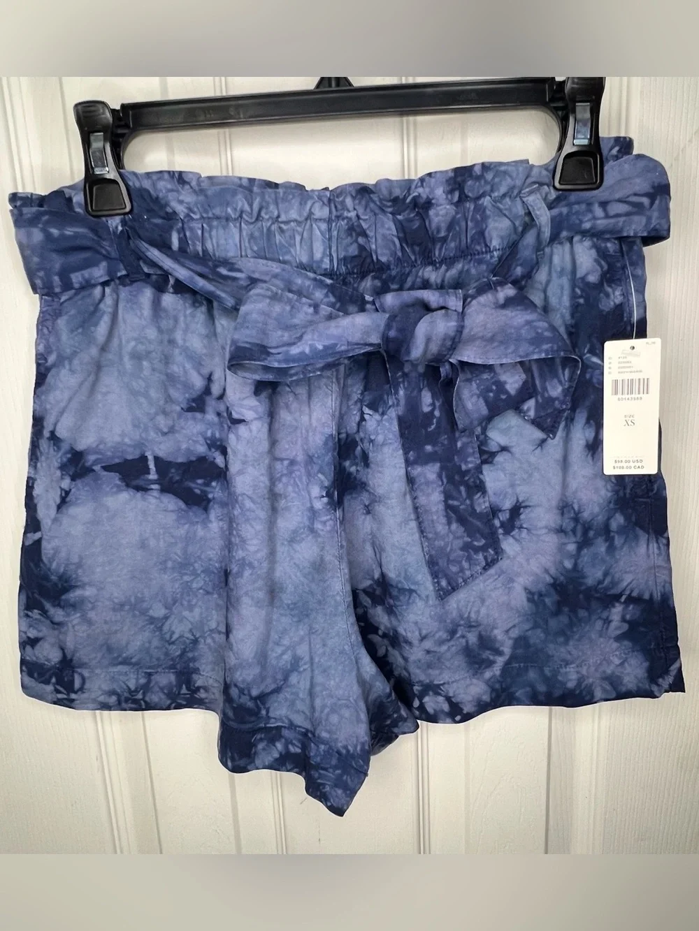 New Anthropologie Cloth & Stone Tie-Dye Blue Paperbag Waist Shorts Tie Belt